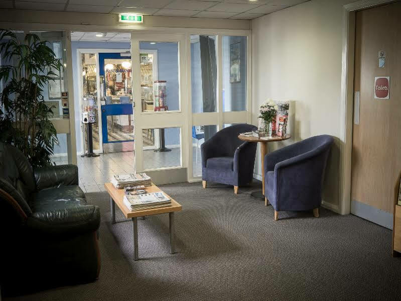 Travelodge Limerick Junction Buitenkant foto